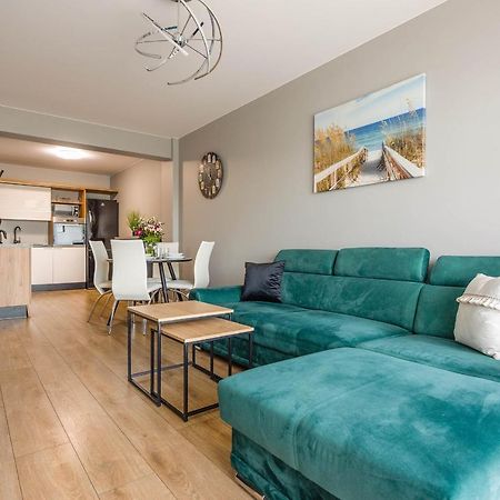 Apartament Biala Perla Z Garazem 3 C Perlowa Przystan - Holiday City Kolobrzeg Ngoại thất bức ảnh
