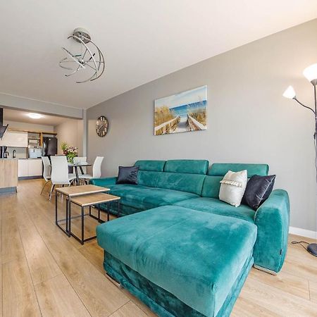 Apartament Biala Perla Z Garazem 3 C Perlowa Przystan - Holiday City Kolobrzeg Ngoại thất bức ảnh