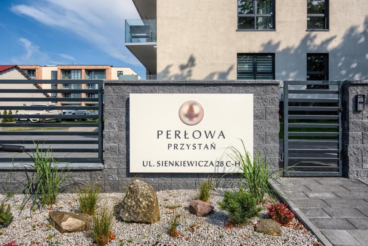 Apartament Biala Perla Z Garazem 3 C Perlowa Przystan - Holiday City Kolobrzeg Ngoại thất bức ảnh