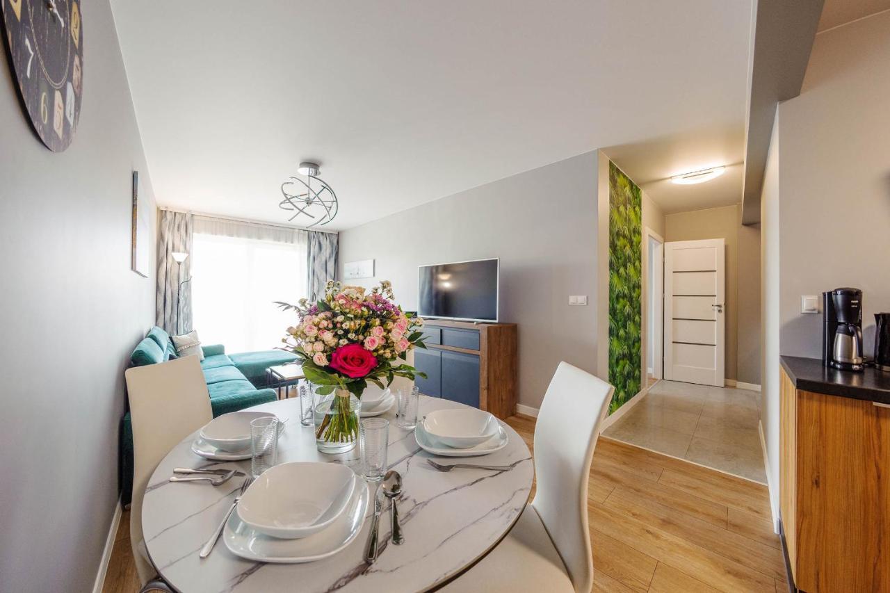 Apartament Biala Perla Z Garazem 3 C Perlowa Przystan - Holiday City Kolobrzeg Ngoại thất bức ảnh